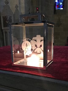 Laterne mit dem Friedenslicht aus Bethlehem