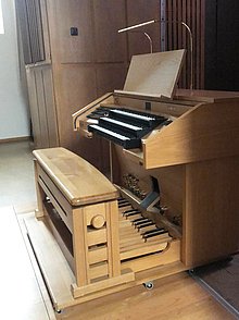 Der Spieltisch der Orgel in der Pallottinerkirche St. Marien.